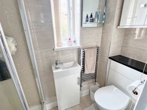 Photo 17- click for photo gallery